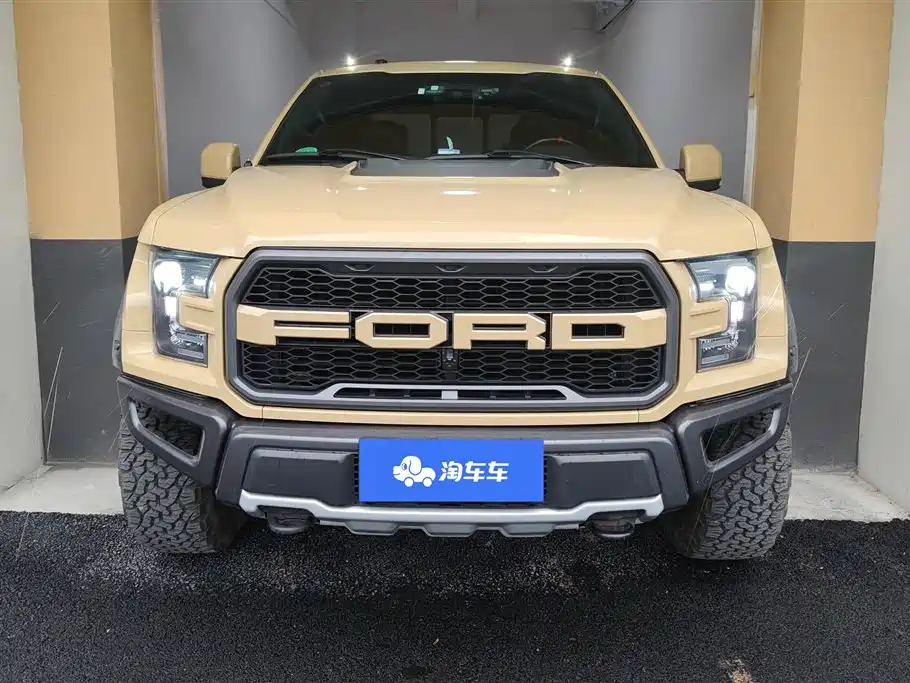 Ford F-150 Raptor 2018 — фото 2