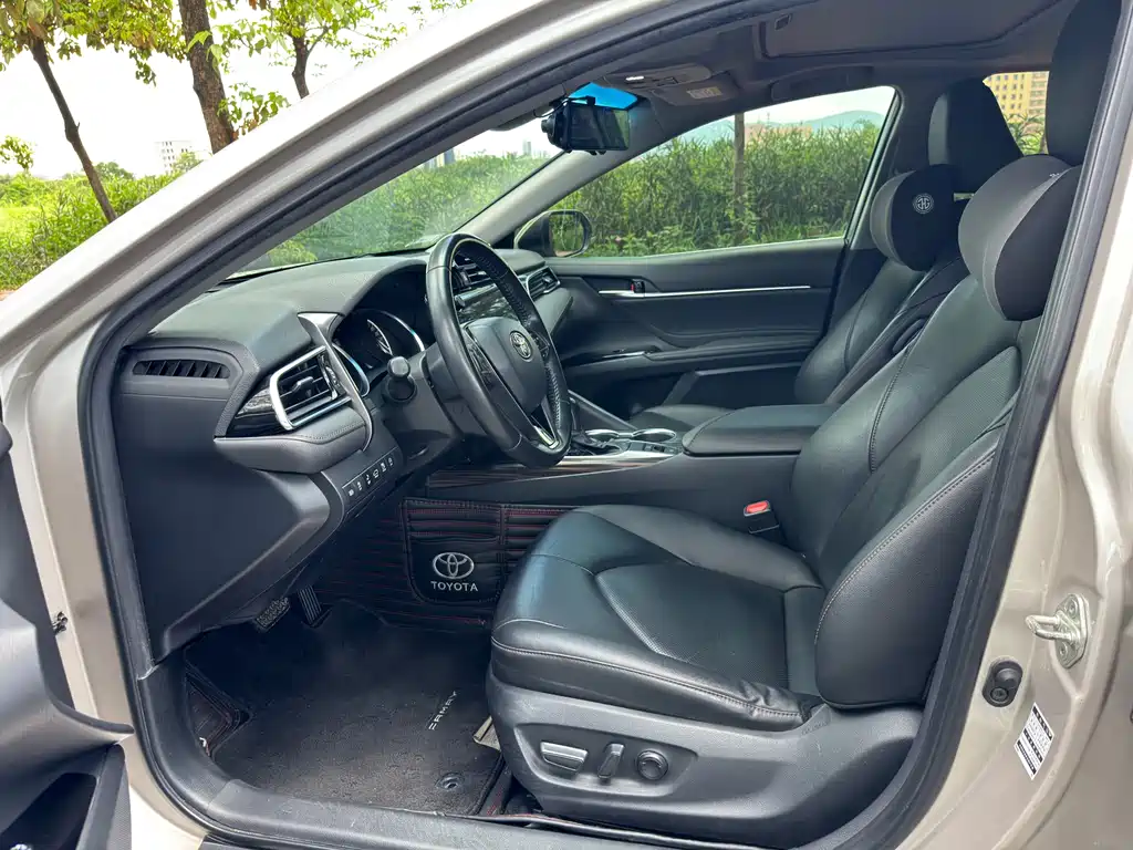 Toyota Camry 2020
