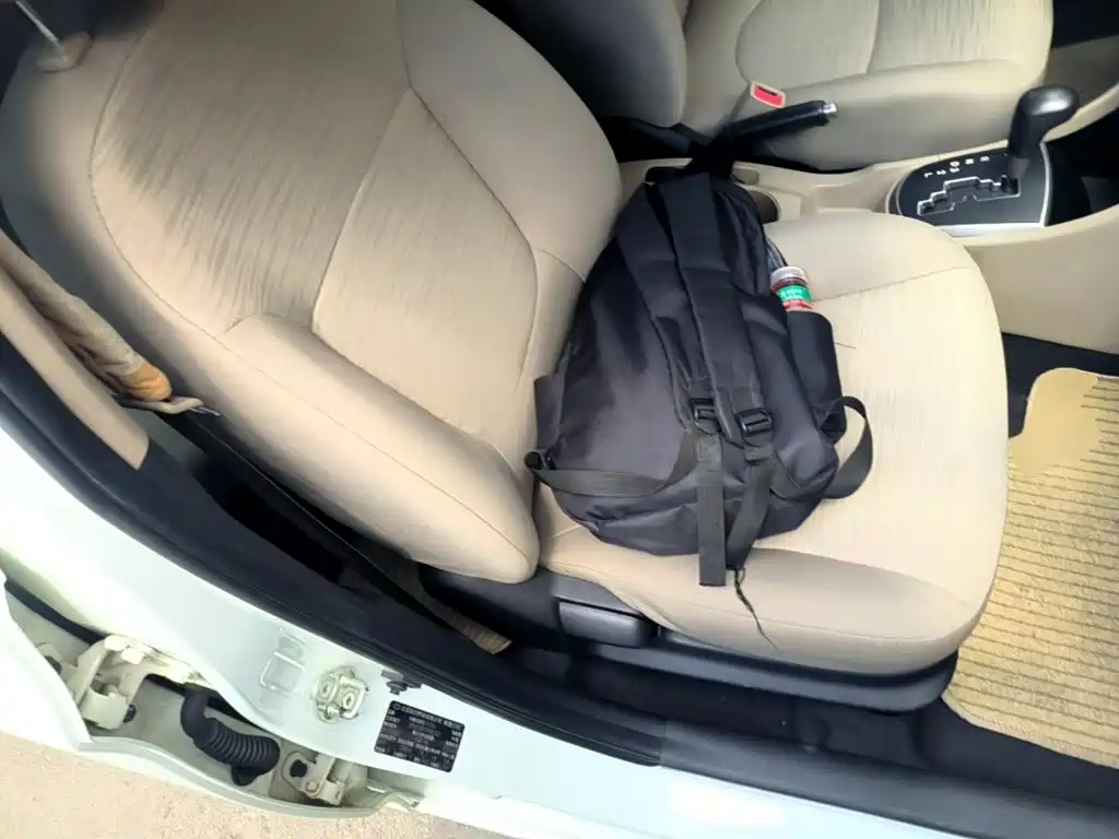 Hyundai Verna 2015 — фото 25