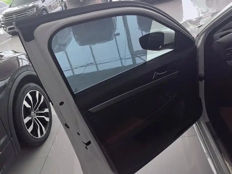 Volkswagen Lavida 2020