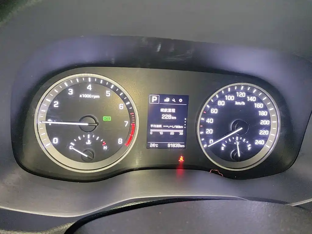 Hyundai Tucson 2018 — фото 12