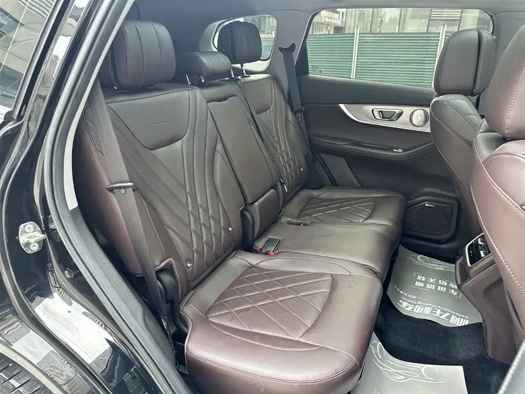 Chery Tiggo 8 PRO 2023 — фото 8