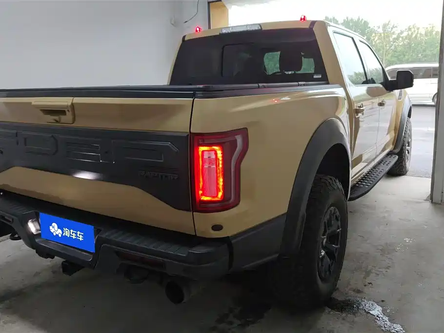 Ford F-150 Raptor 2018 — фото 3