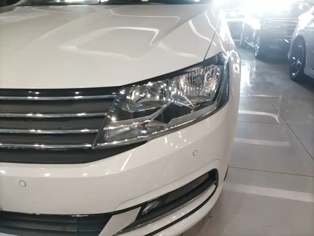 Volkswagen Gran Lavida 2018 — фото 24