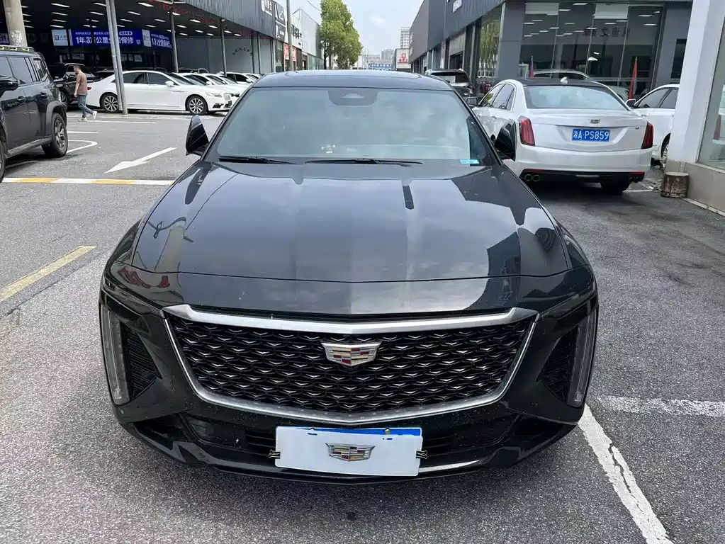 Cadillac CT6 2023 — фото 2