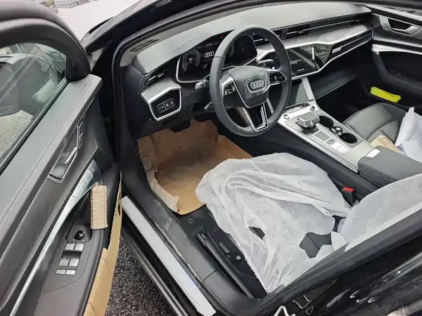 Audi A6 2025