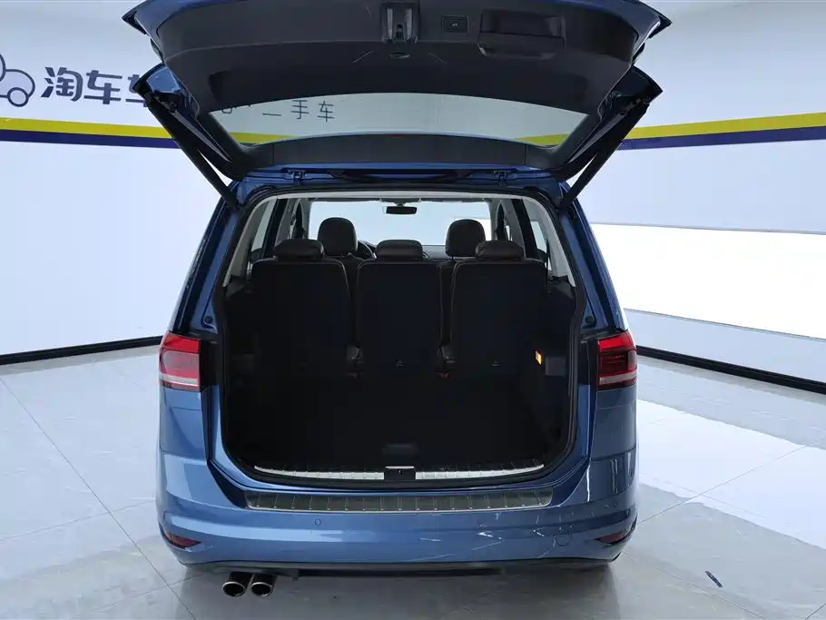 Volkswagen Touran 2016 — фото 4