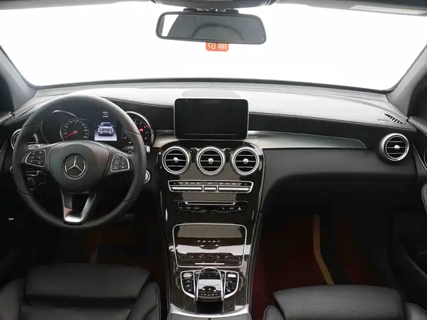 Mercedes-Benz GLC 2019