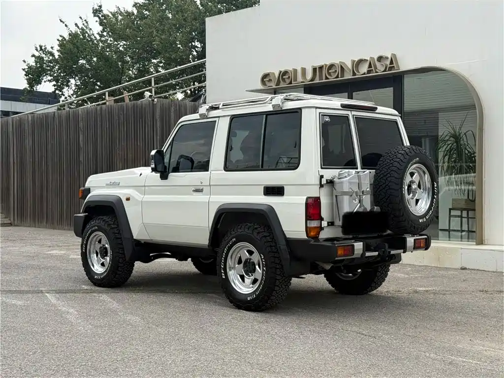 Toyota Land Cruiser 2025 — фото 11