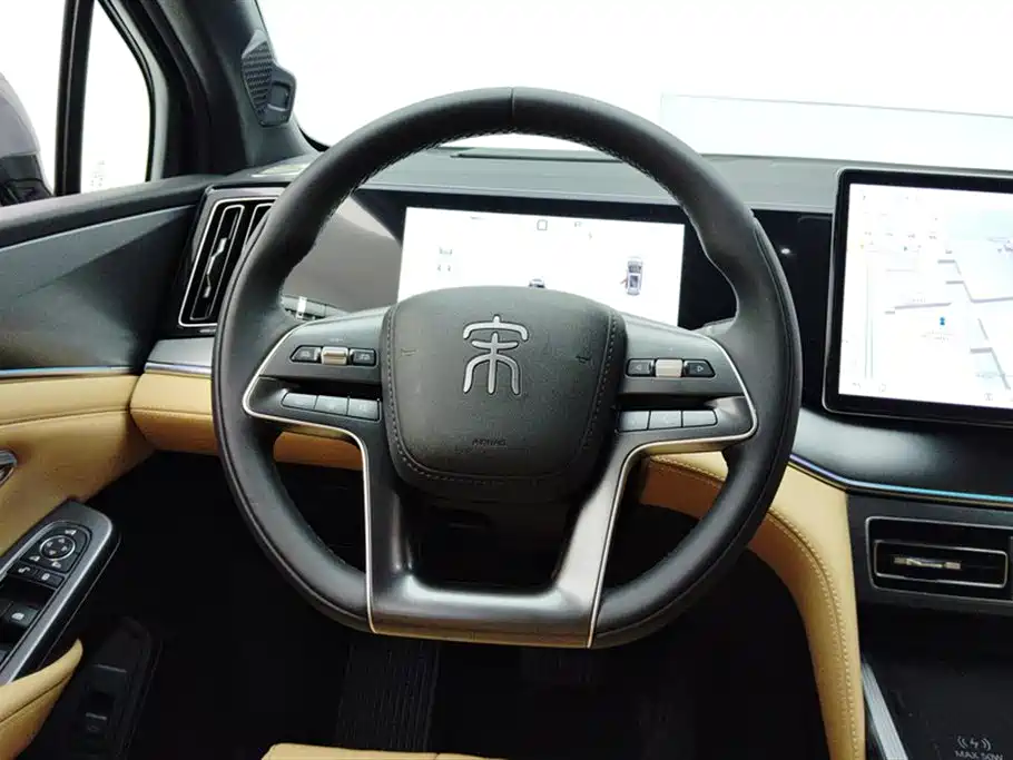 BYD L DM-i 2024 — фото 15