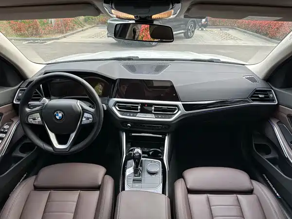 BMW 3 Series 2020