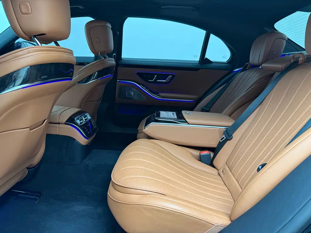 Mercedes-Benz S-Class 2023 — фото 17