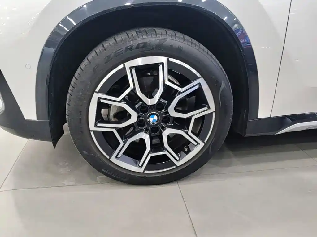 BMW X1 2024 — фото 23