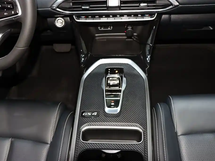 GAC Trumpchi GS4 2023 — фото 15