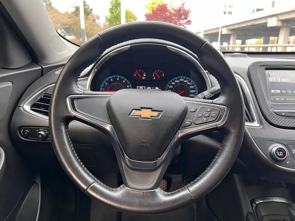 Chevrolet Malibu XL 2017 — фото 15