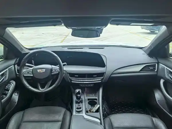 Cadillac CT5 2024