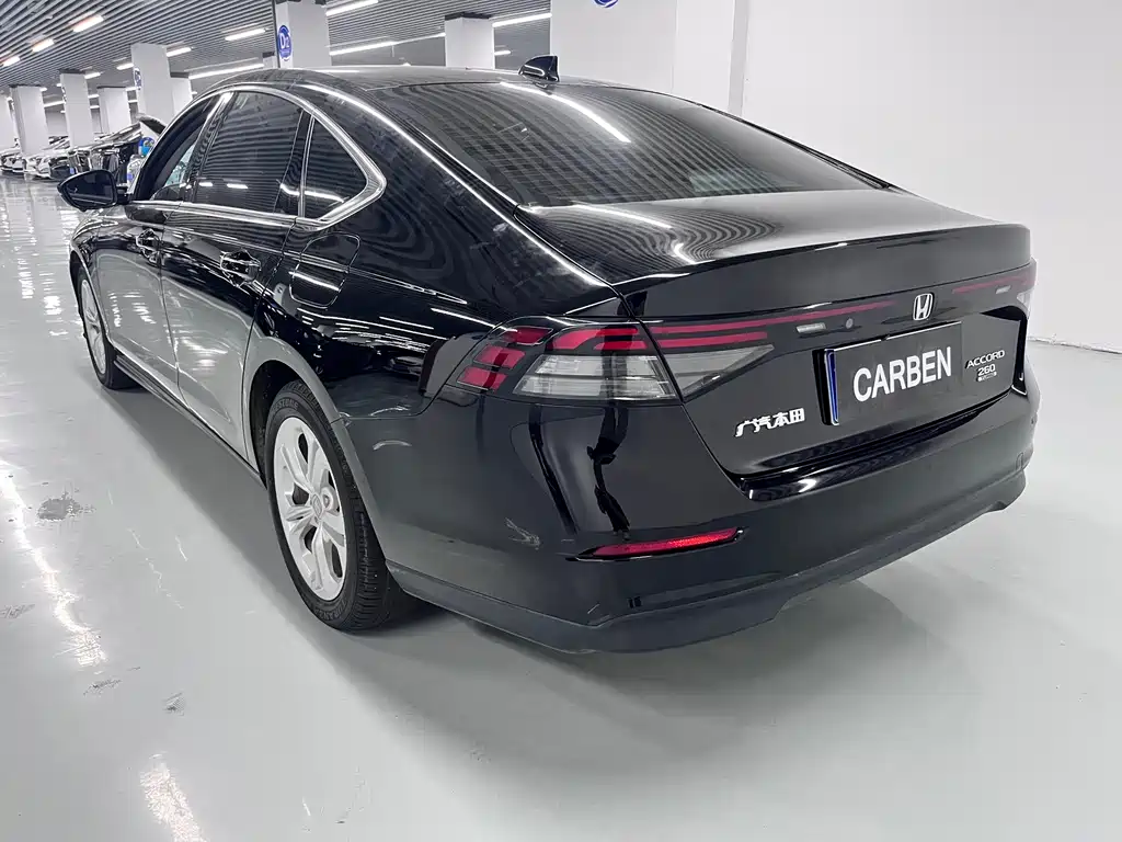 Honda Accord 2024 — фото 15