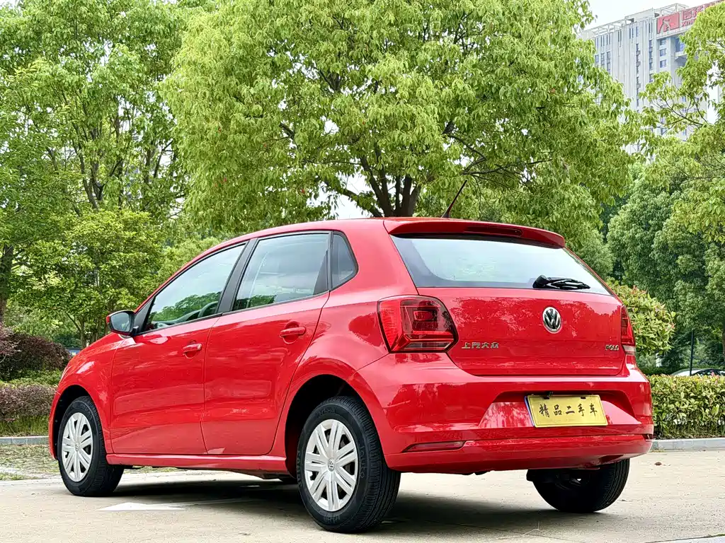 Volkswagen Polo 2016 — фото 13