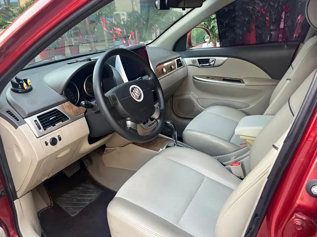 Buick Excelle 2016 — фото 10