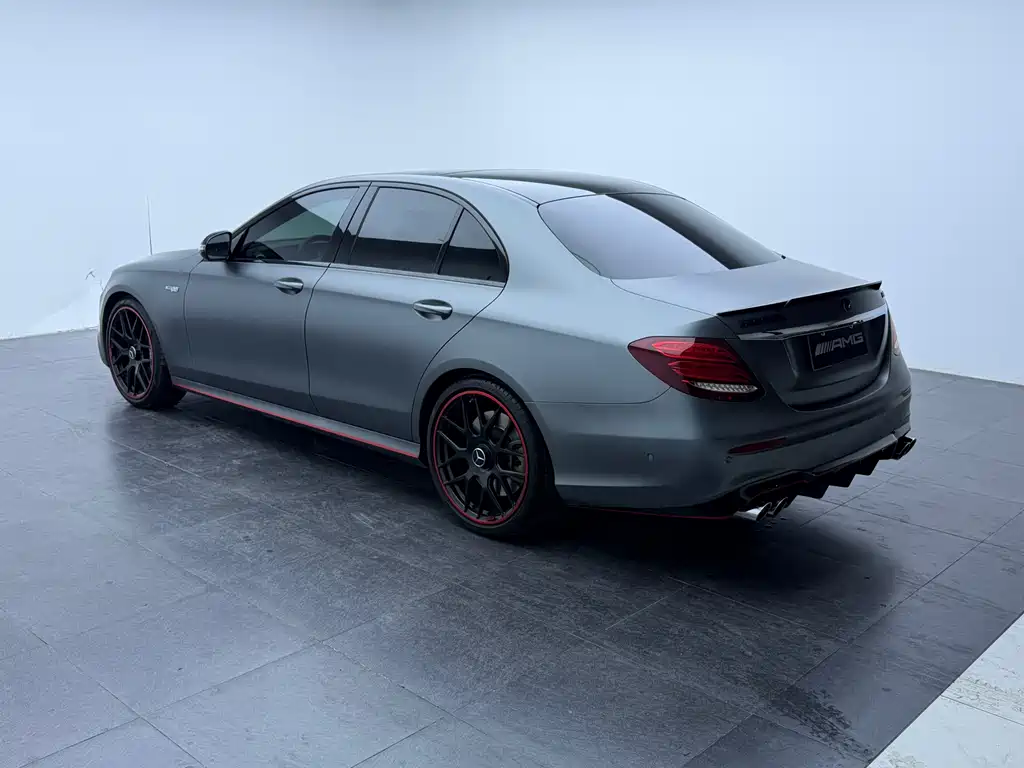 Mercedes-Benz E-Class AMG 2018 — фото 7