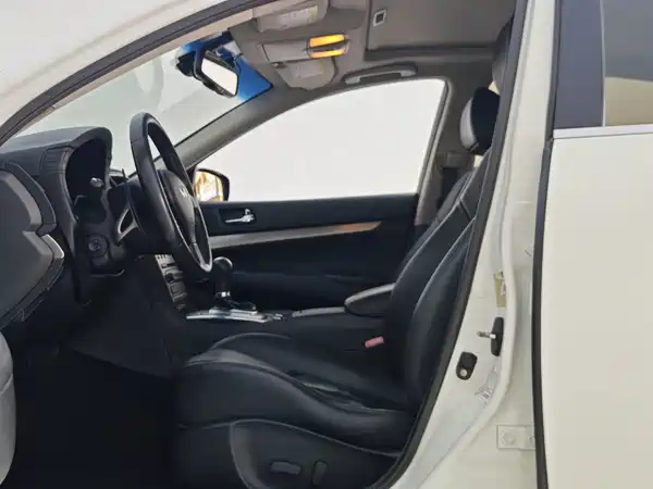Infiniti G Series 2012