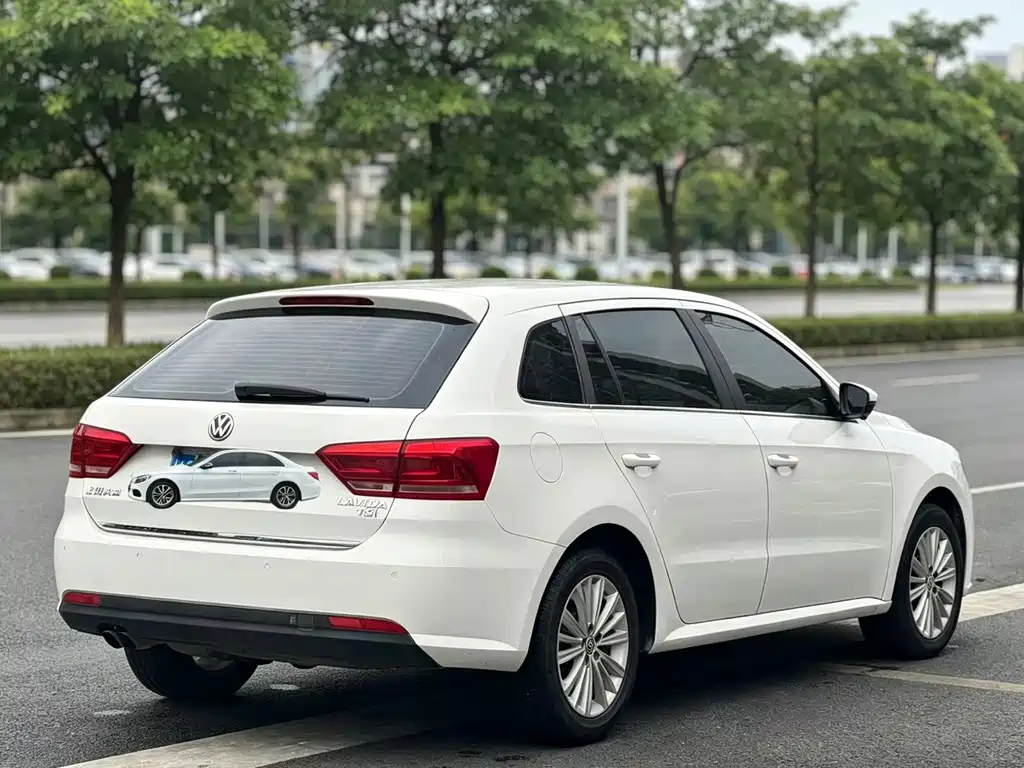 Volkswagen Gran Lavida 2015 — фото 9