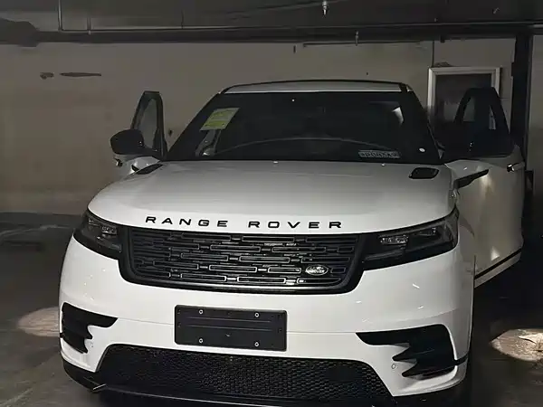Land Rover Range Rover Velar 2026