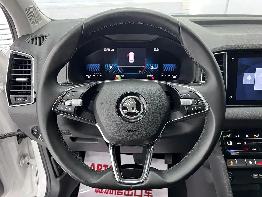 Skoda Korok 2022 — фото 11