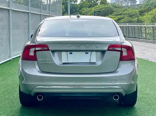 Volvo S60 2014