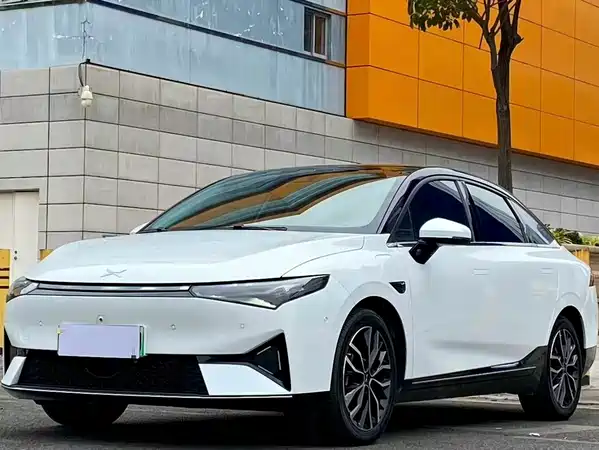 XPeng P5 2022