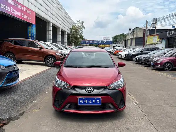 Toyota Yaris L 2019