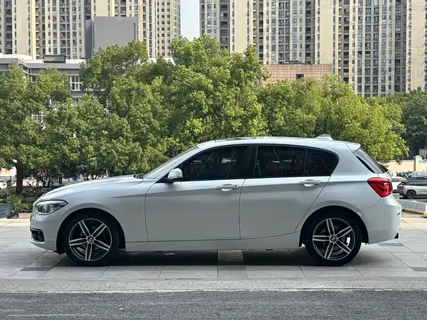 BMW 1 Series 2019