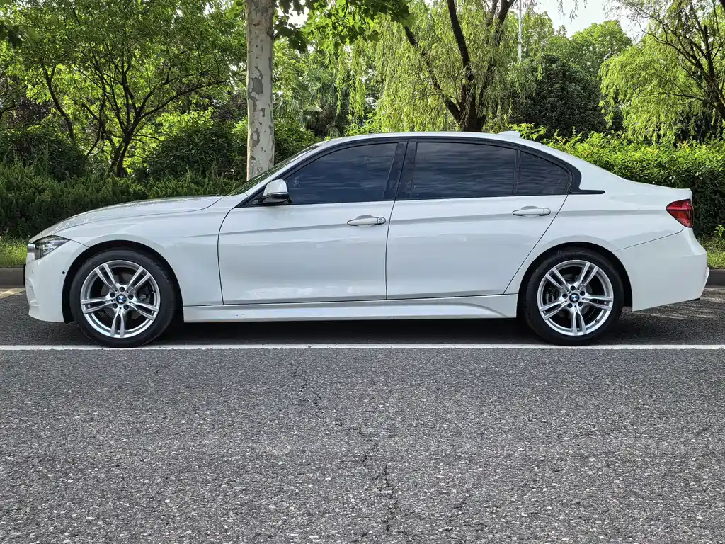 BMW 3 Series 2018