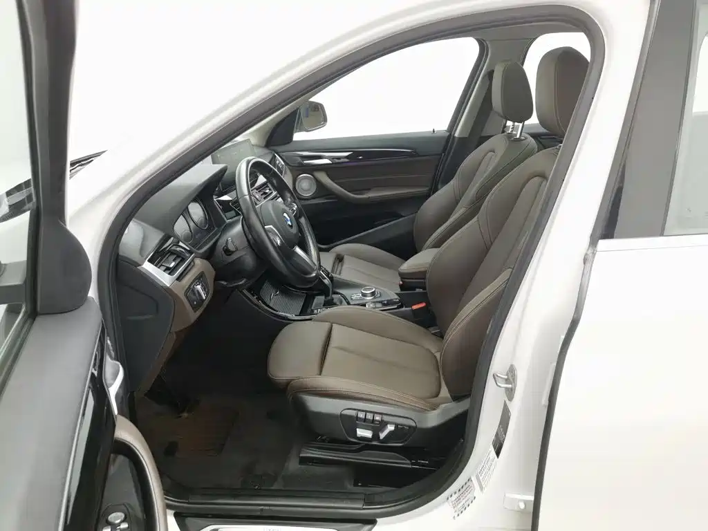 BMW X1 2021 — фото 10