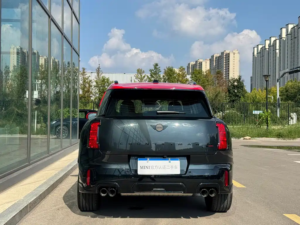 MINI JCW COUNTRYMAN 2025 — фото 17
