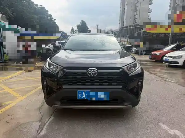 Toyota RAV4 2023
