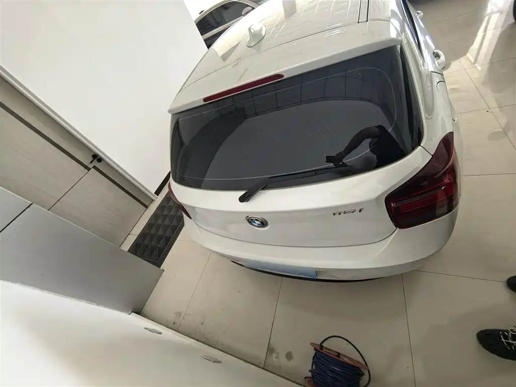 BMW 1 Series 2014 — фото 11