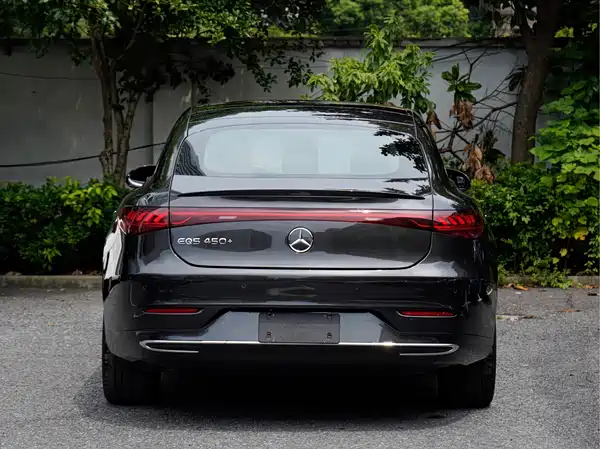 Mercedes-Benz EQS 2023