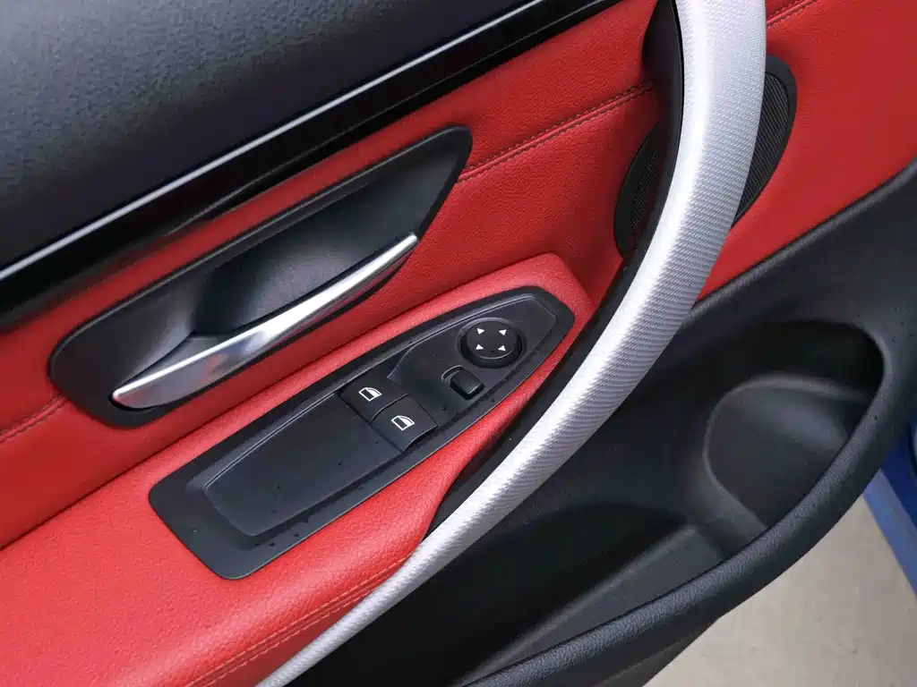 BMW 4 Series 2017 — фото 11