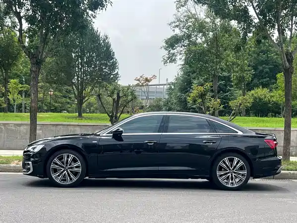 Audi A6L 2024