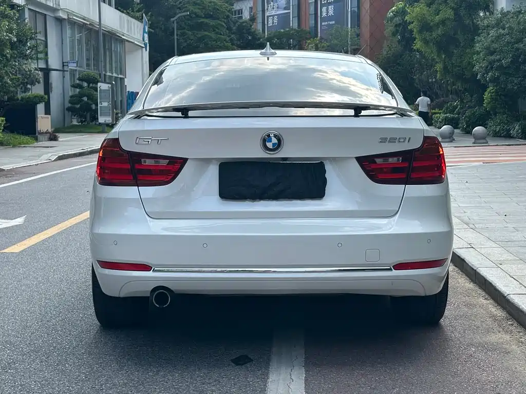 BMW 3 Series GT 2015 — фото 7