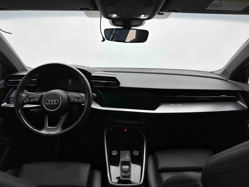 Audi A3 2021 — фото 14