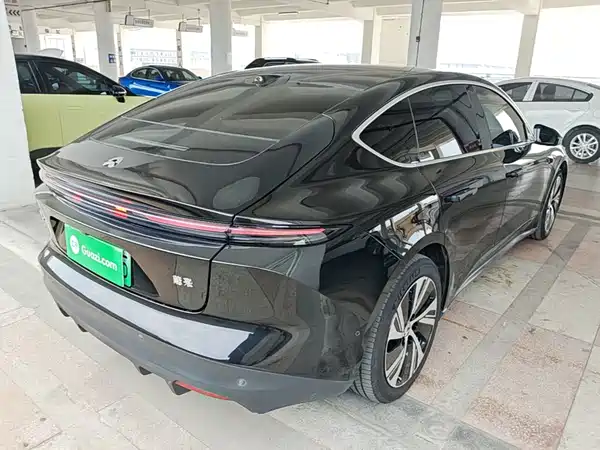 NIO ET5 2024