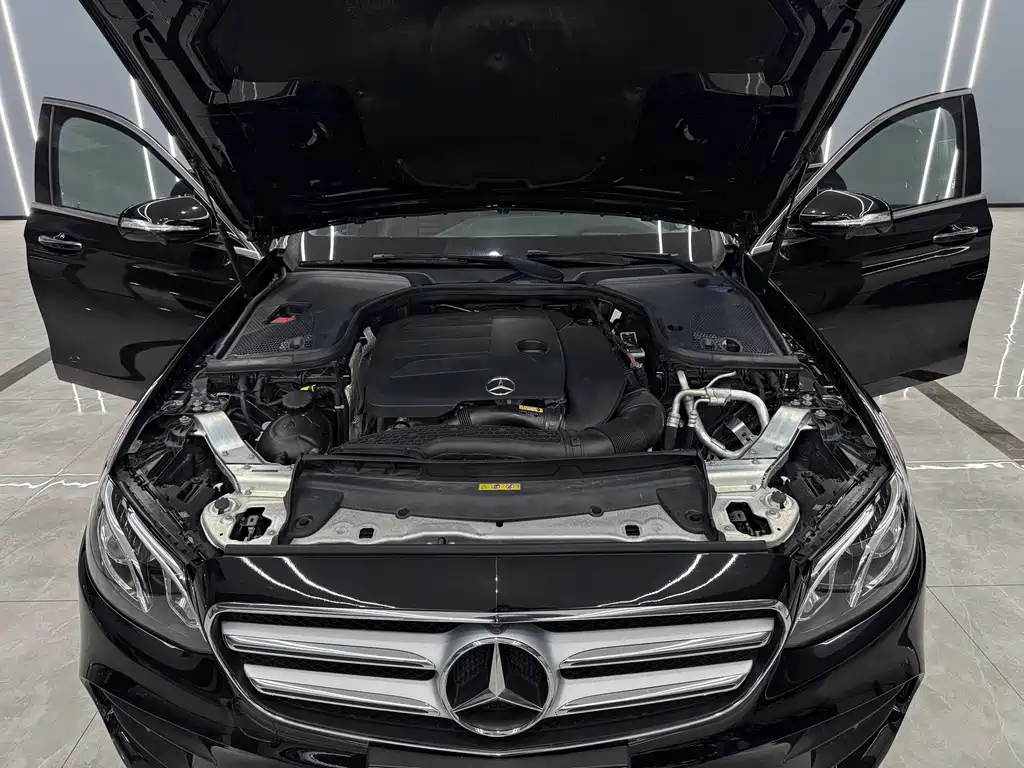 Mercedes-Benz E-Class 2020 — фото 8