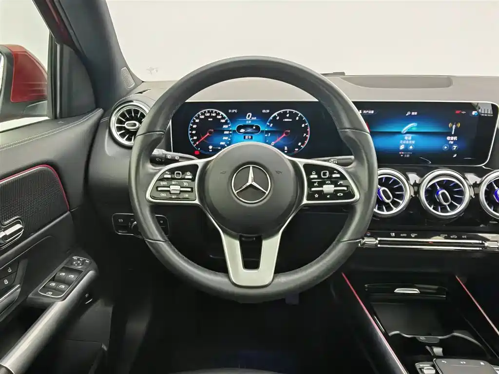 Mercedes-Benz GLA 2020 — фото 11