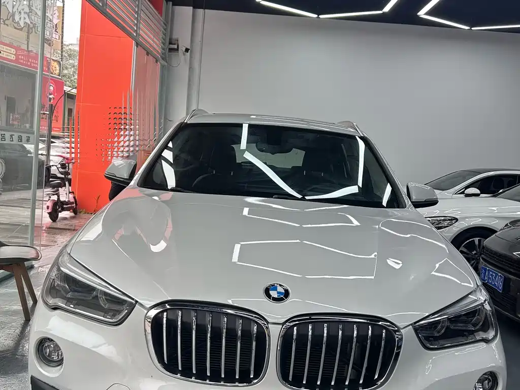 BMW X1 2018 — фото 2