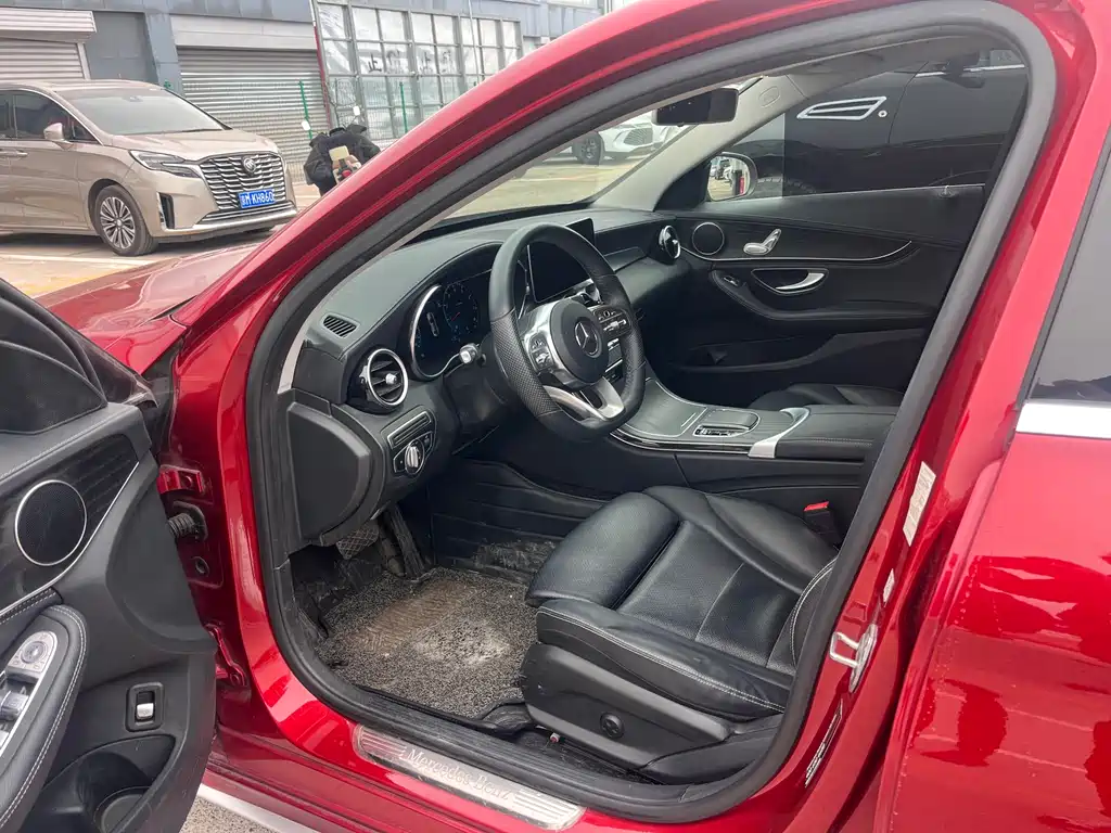 Mercedes-Benz C-Class 2020 — фото 4
