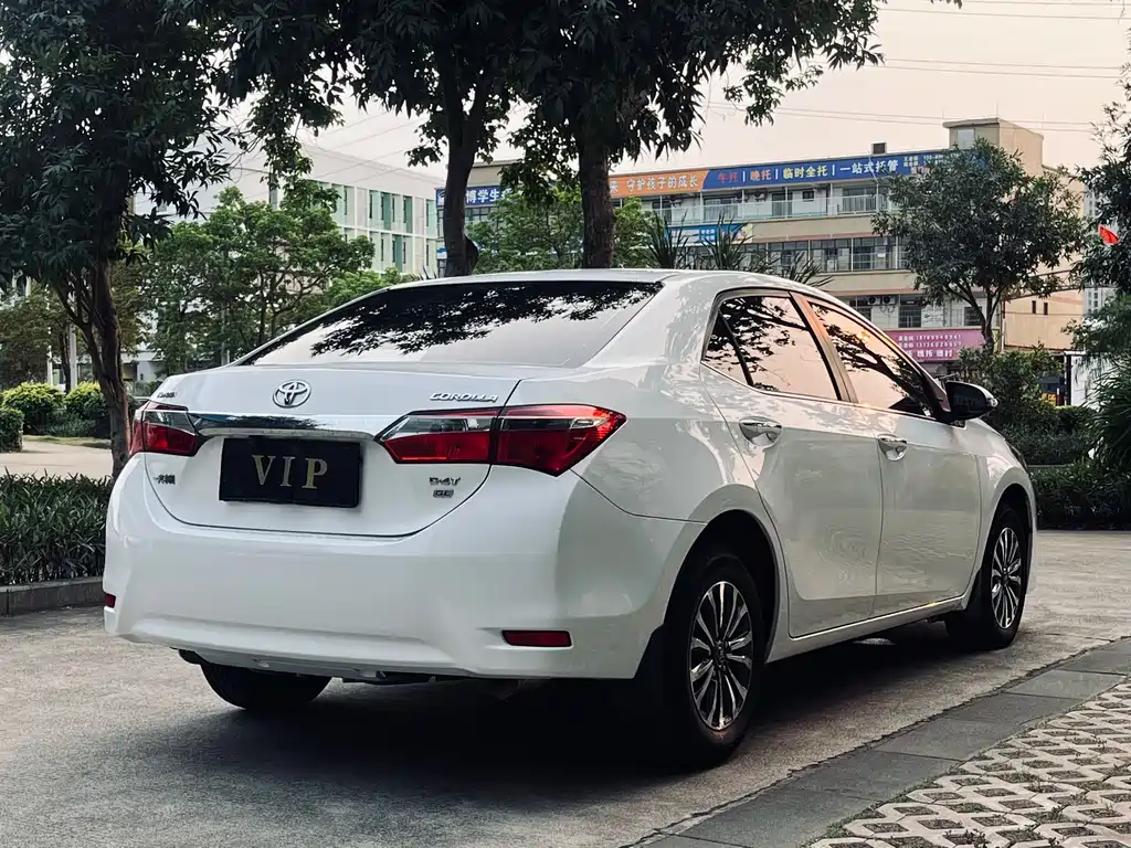 Toyota Corolla 2019 — фото 4