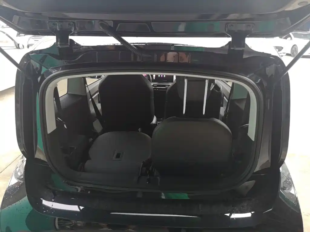Baojun KiWi EV 2023 — фото 19