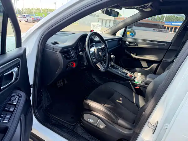 Porsche Macan 2019